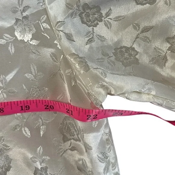Intimate Moods Vintage Damask Satin Button Robe/Nightgown. Ivory- Size Medium. - Picture 5 of 7